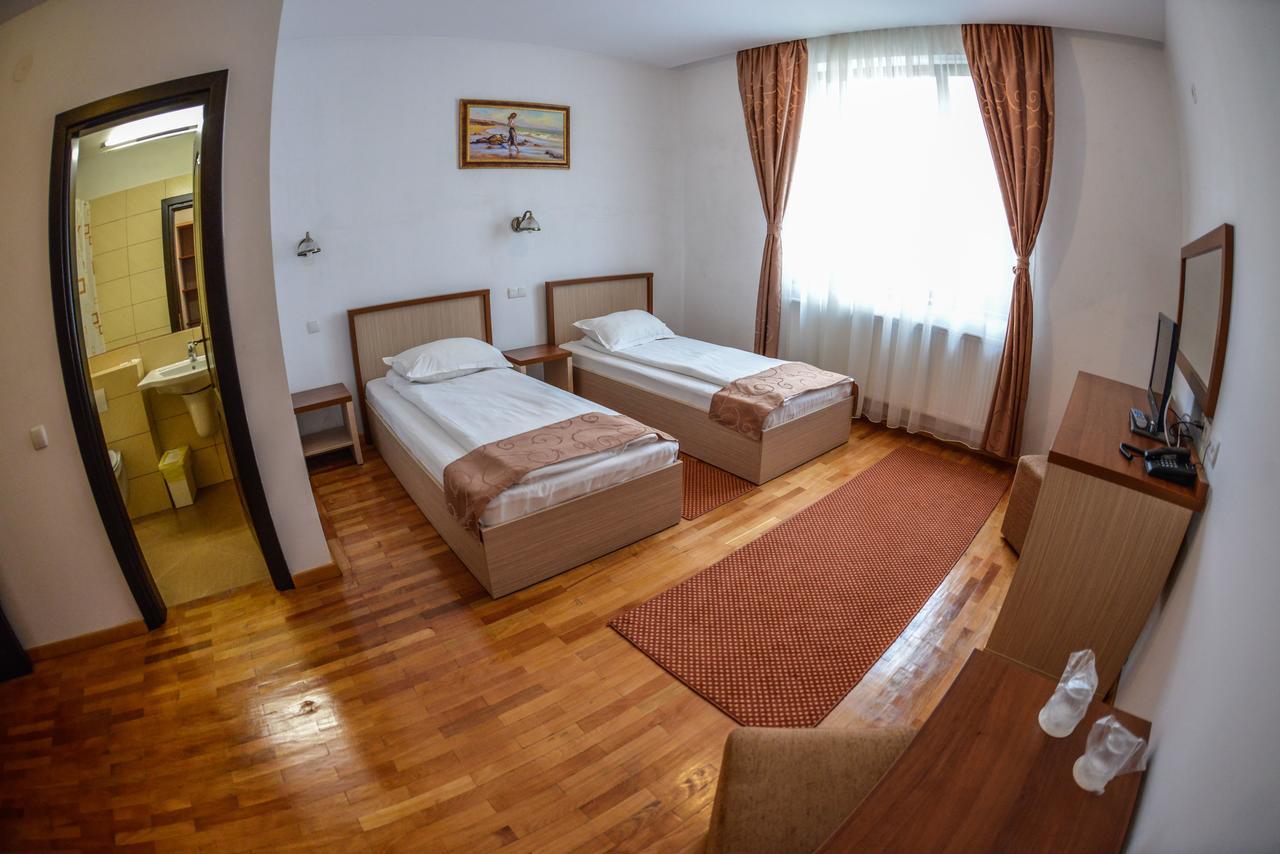 Hotel Posada Râmnicu Vâlcea 외부 사진